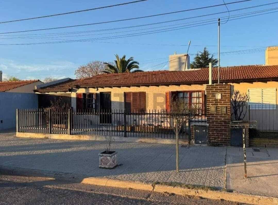 ESPECTACULAR CASA FAMILIAR EN VENTA — foto 1