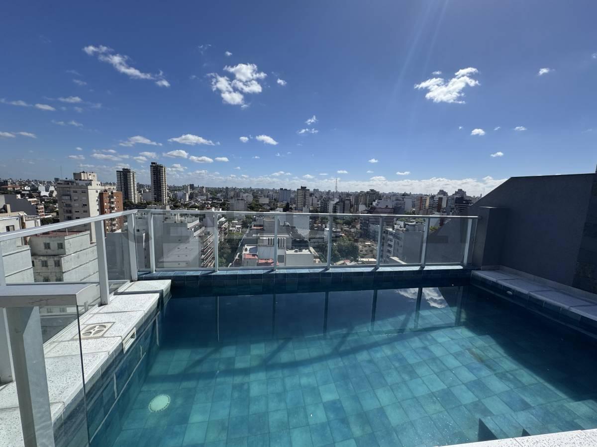 VENTA DEPARTAMENTO 4 AMBIENTES EN FLORES CON COCHERA y DEPENDECIA — foto 1