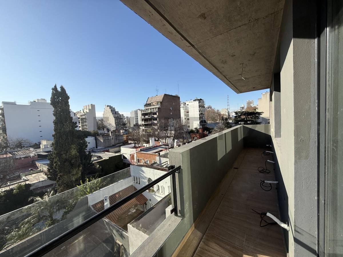 VENTA 4 AMBIENTES CON DEPENDENCIA EN FLORES A ESTRENAR — foto 1