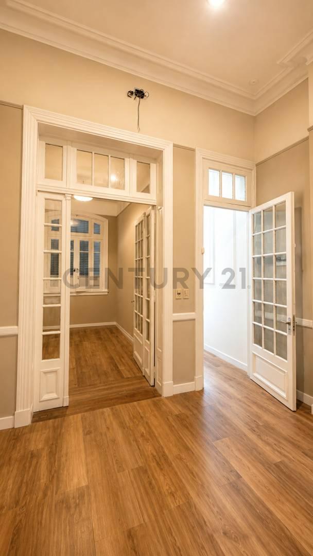 Venta PH 7 Ambientes Recoleta l Ideal Inversion. APTO CREDITO — foto 1