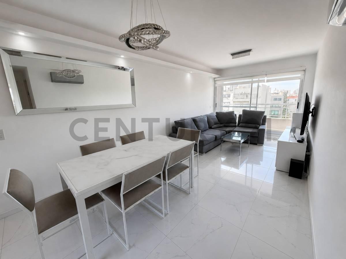 VENTA DEPARTAMENTO 3 AMBIENTES EN FLORES CON TERRAZA, PARRILLA Y PILETA PROPIA . APTO PERMUTA — foto 1
