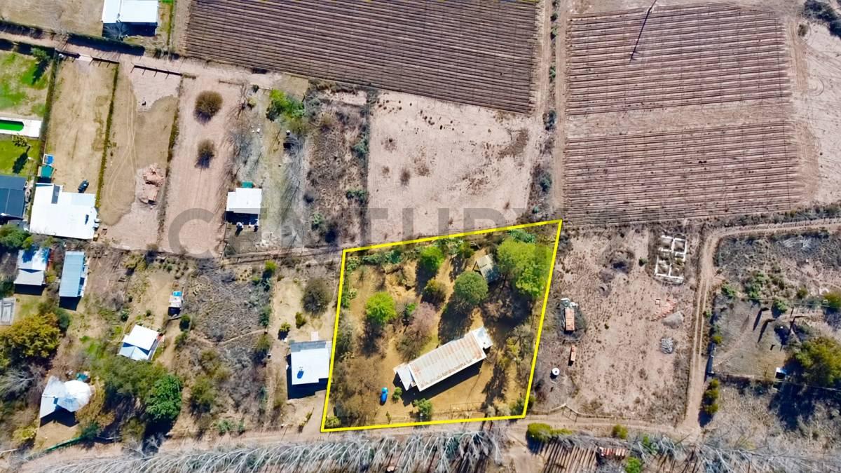 AMPLIO TERRENO EN VENTA EN PERDRIEL — foto 1