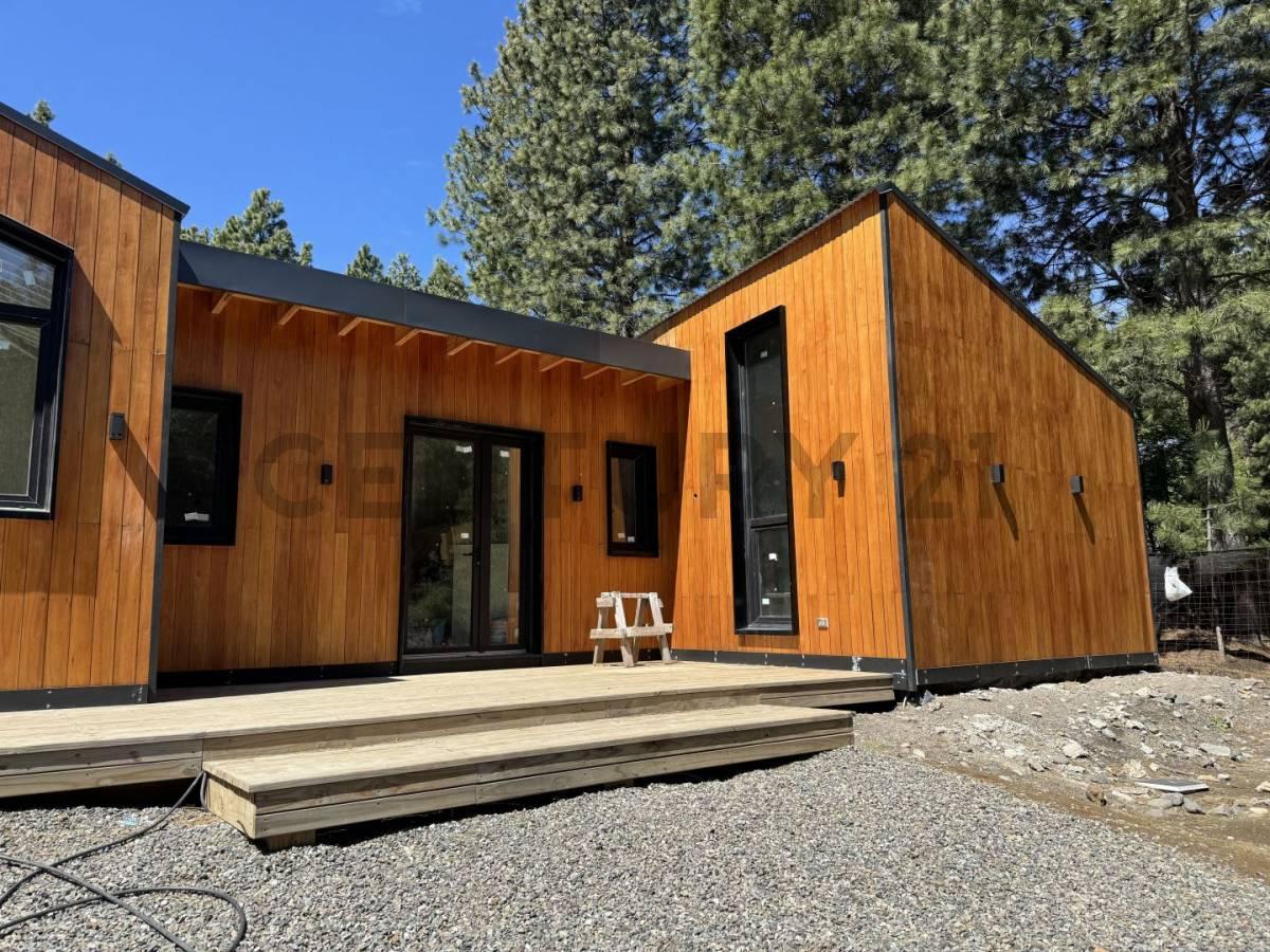 VENTA CASA SAN MARTIN DE LOS ANDES. CHAPELCO GOLF A ESTRENAR — foto 1