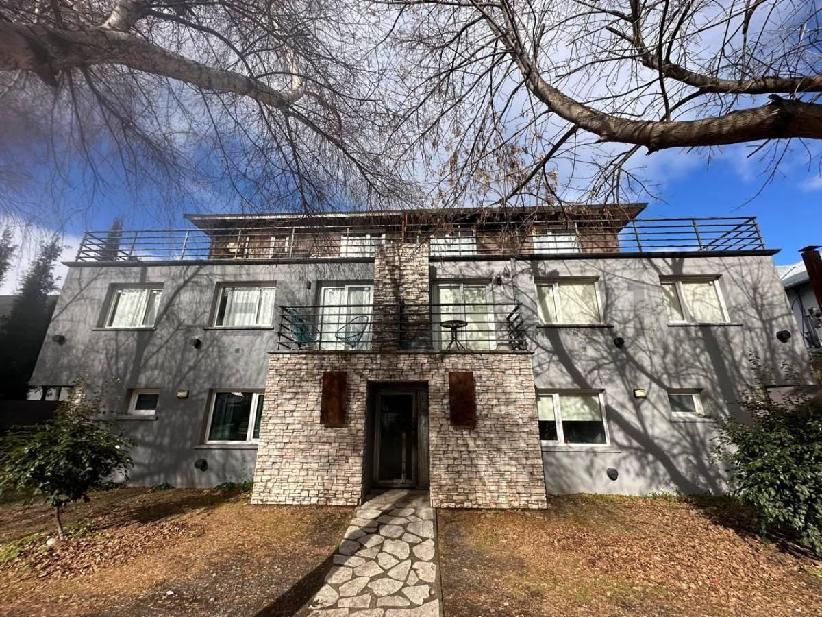 VENTA DEPARTAMENTO SAN MARTIN DE LOS ANDES . CASCO CENTRICO — foto 1