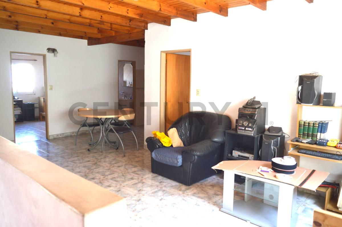 VENTA O PERMUTA GRAN PH 5 Ambientes 140m2 RAMOS MEJIA — foto 1
