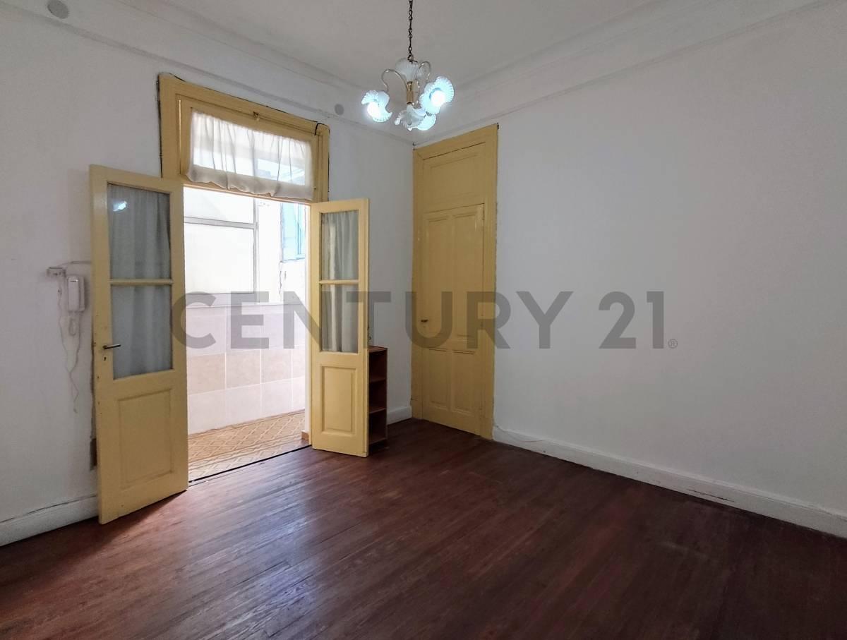 NVO VALOR!!! VENTAPH 2 AMBIENTES EN SAN CRISTOBAL - IDEAL INVERSIÓN O PRIMER VIVIENDA — foto 1