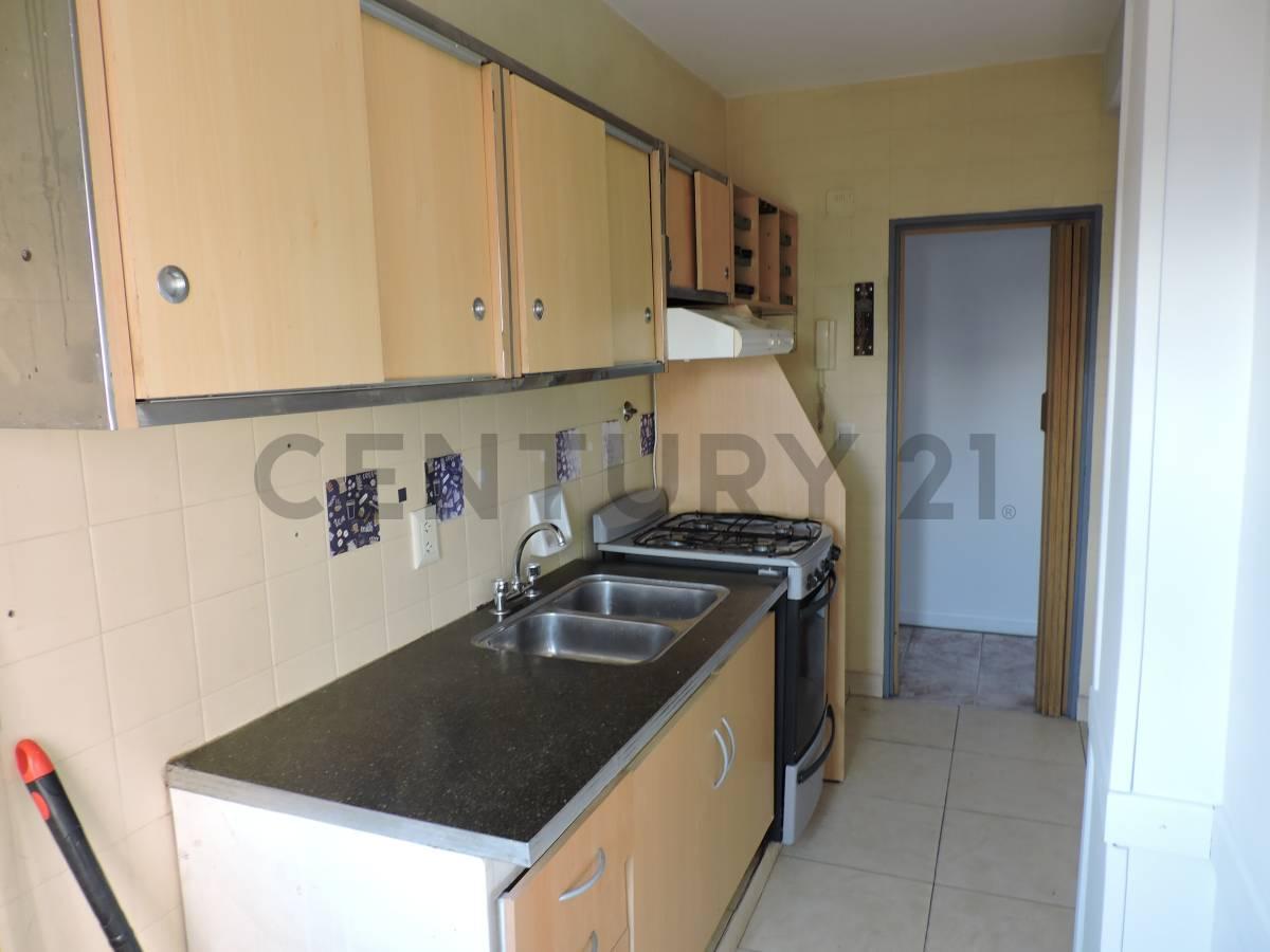 Venta departamento 4 ambientes Avellaneda — foto 1
