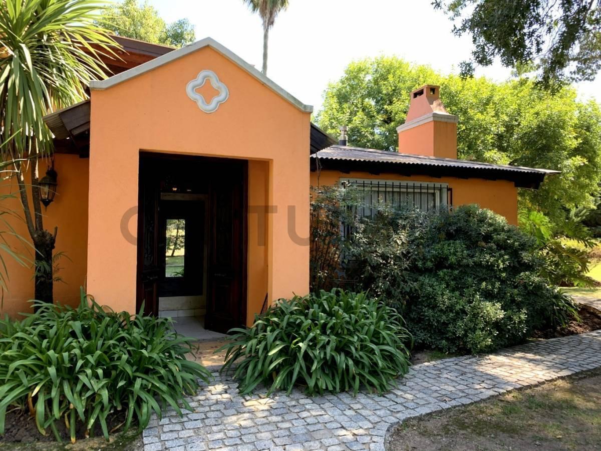 QUINTA EN VENTA: DOS CASAS SOBRE 2.5 HECTAREAS EN PILAR - FINANCIACION PRIVADA — foto 1