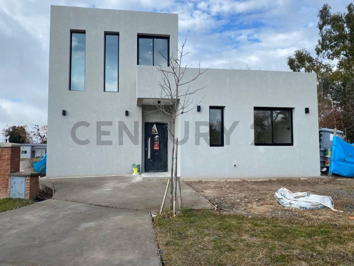 CASA 6 AMBIENTE EN SANTA LUCIA — foto 1