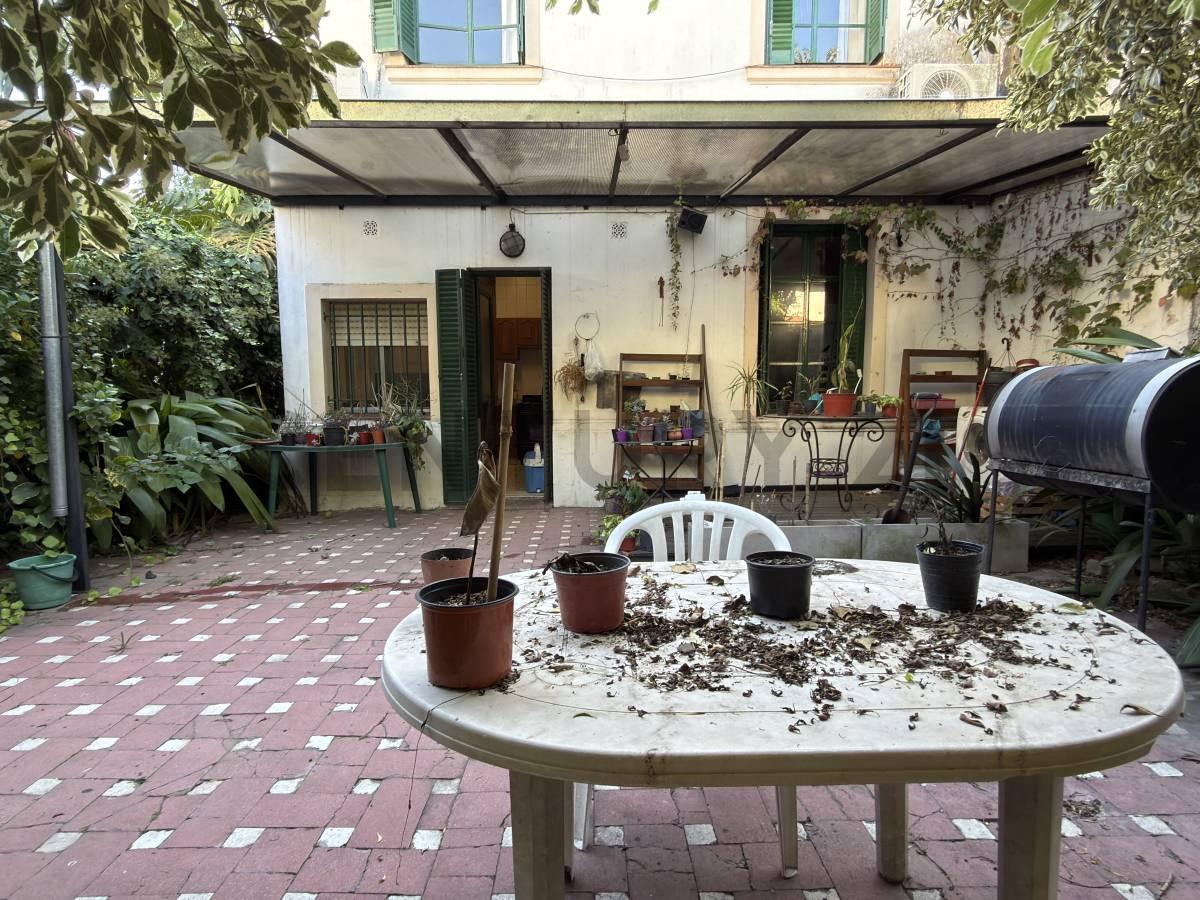 Agronomia - Excelente Casa de 5 ambientes con hermoso patio/fondo — foto 1