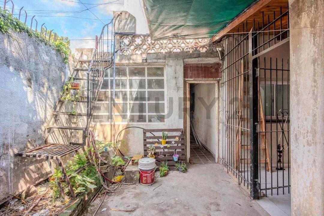 VENTA PH 5 AMB COCH Y PATIO V. SARMIENTO - PERMUTA — foto 1