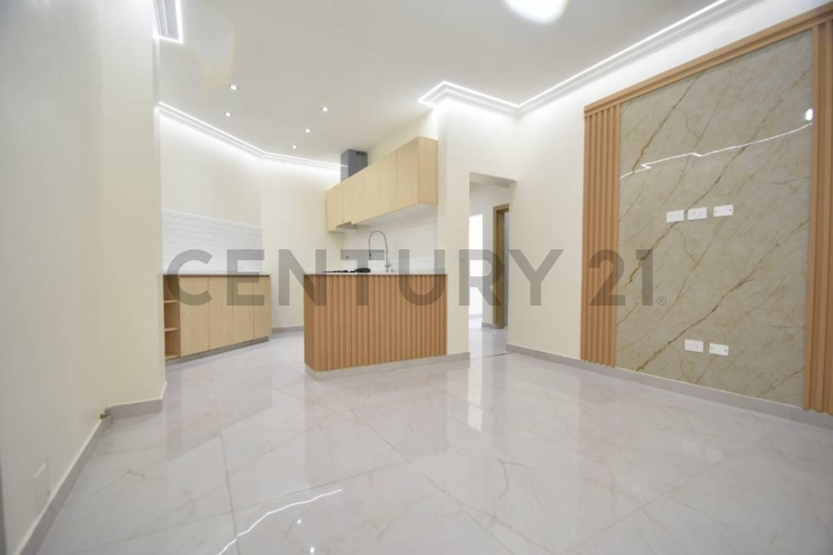 Esquina en Ciudadela: Casa 4 Ambientes + Local + Financiación/Permuta — foto 1