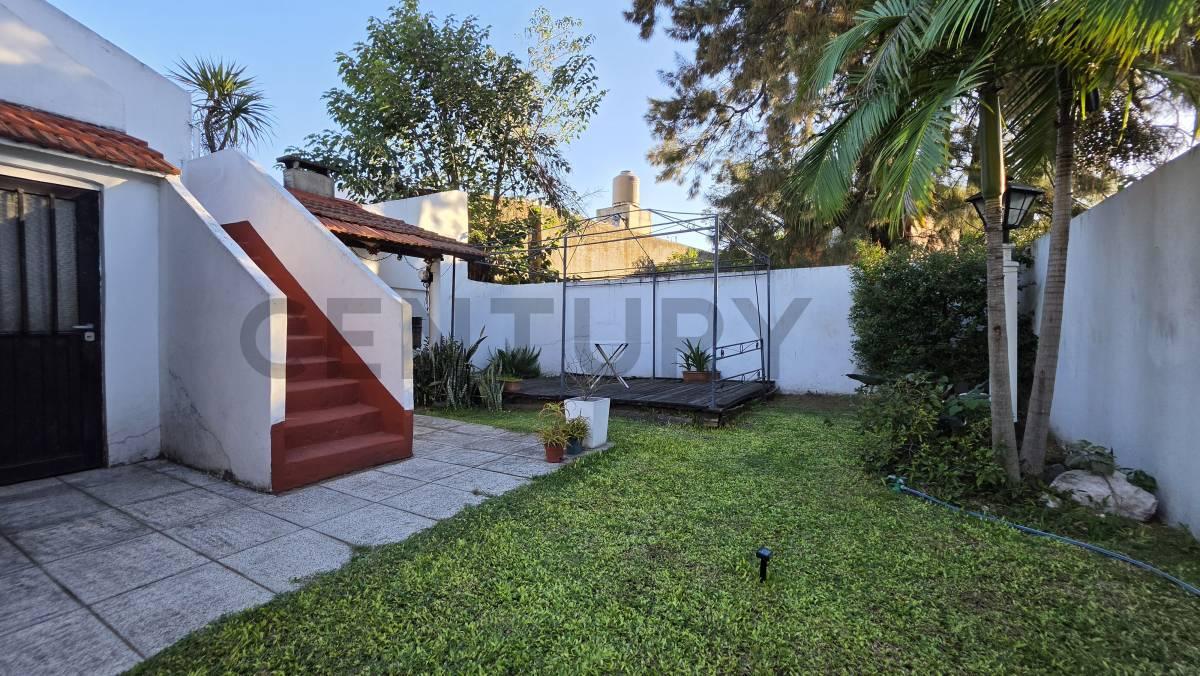VTA CASA 4 AMB JARDÍN PARRILLA COCHERA PERMUTA — foto 1