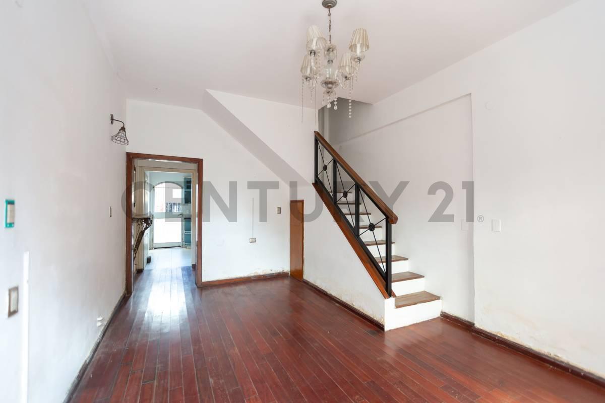 VENTA PH 3 AMB C/ COCHERA Y PATIO - MARTIN CORONADO - PERMUTA — foto 1