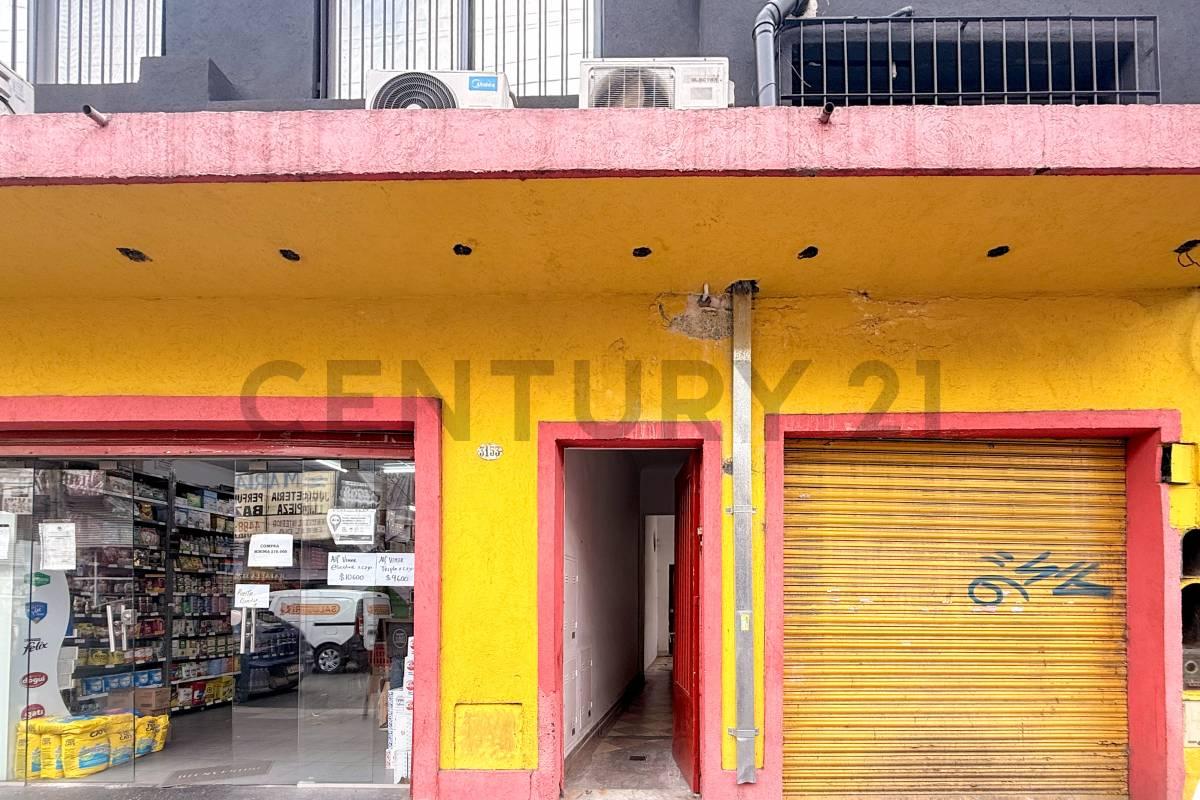 PH 3 Ambientes a Refaccionar en Ciudadela Gran Patio y Terraza Propia Ideal Inversión o Depósito — foto 1