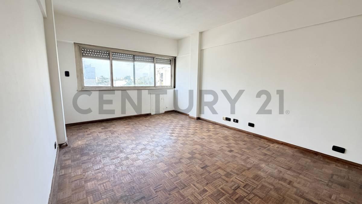 Venta de monoambiente al frente en Ramos Mejia - OPORTUNIDAD — foto 1
