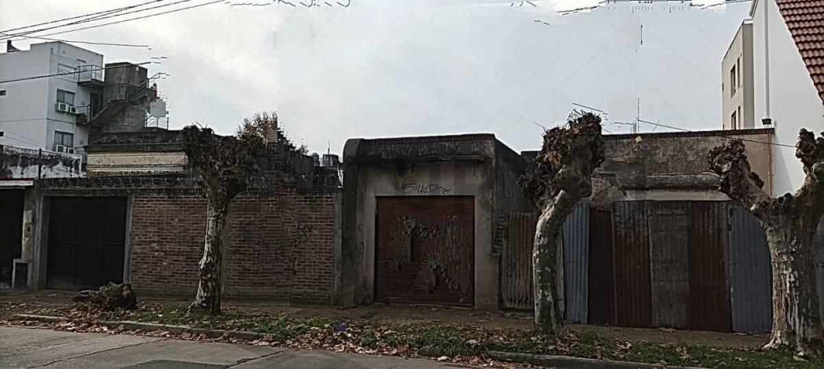 Venta Terreno Triple Frente QUILMES CENTRO NUEVO VALOR — foto 1