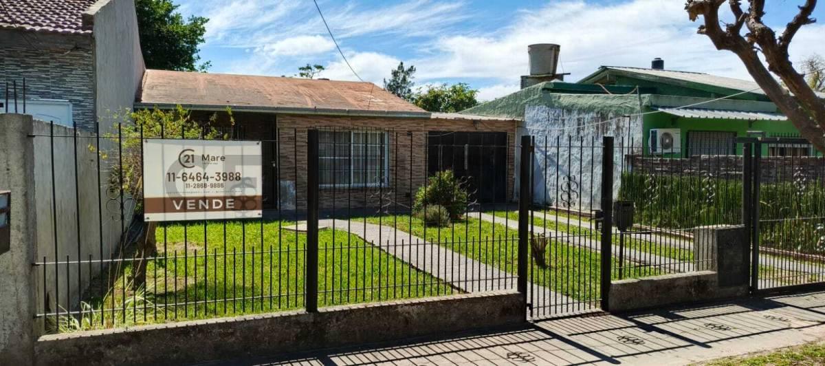 VENTA CASA 4 AMBIENTES EN SAN MIGUEL — foto 1