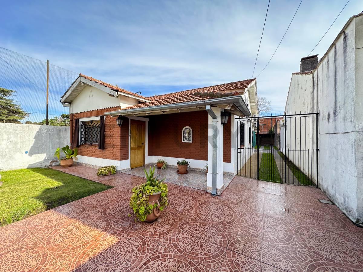 VENTA CASA 3 AMBIENTES EN SAN MIGUEL APTA CREDITO — foto 1