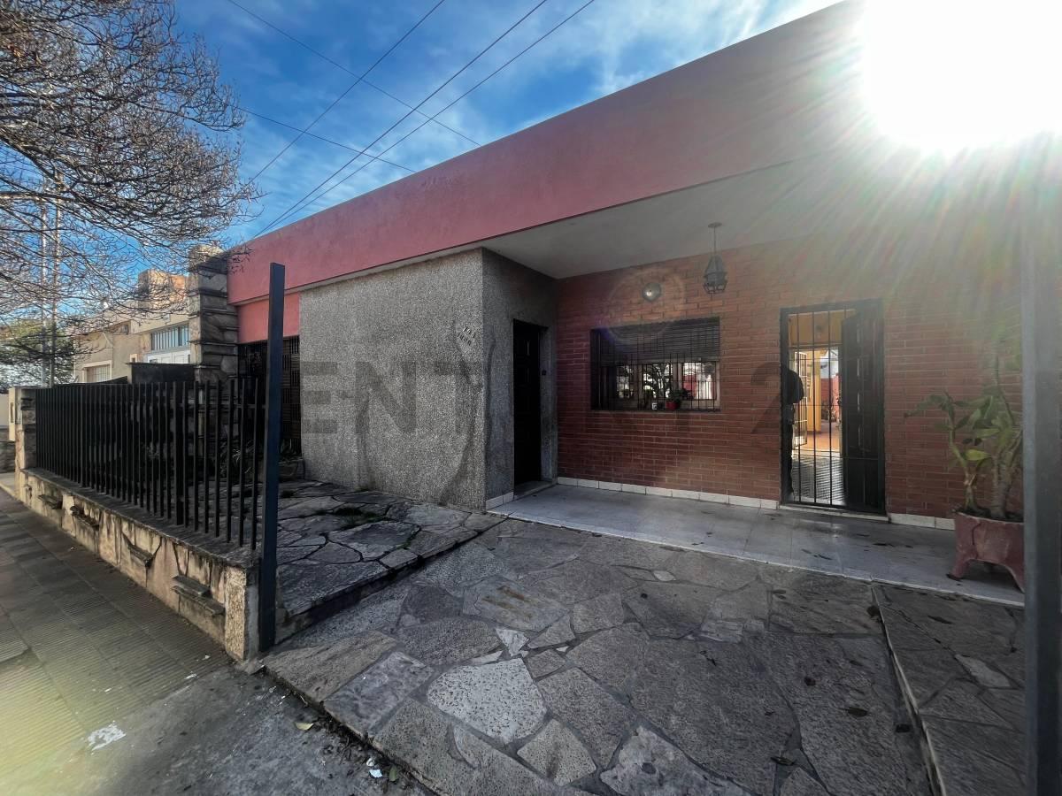 CASA EN VENTA! B° Providencia, 3 Dormitorios — foto 1