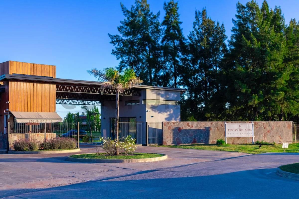 Exelente lote en Venta en Canning , Oportunidad de inversión. 33 metros de frente x 52metros de fond — foto 1