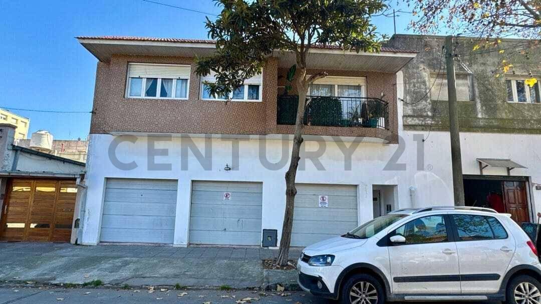 VENTA PH EN BLOCK LA PERLA — foto 1