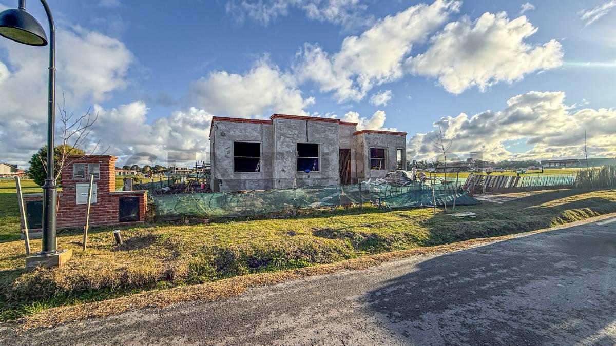 Venta Casonas del Haras Pradera 54 — foto 1
