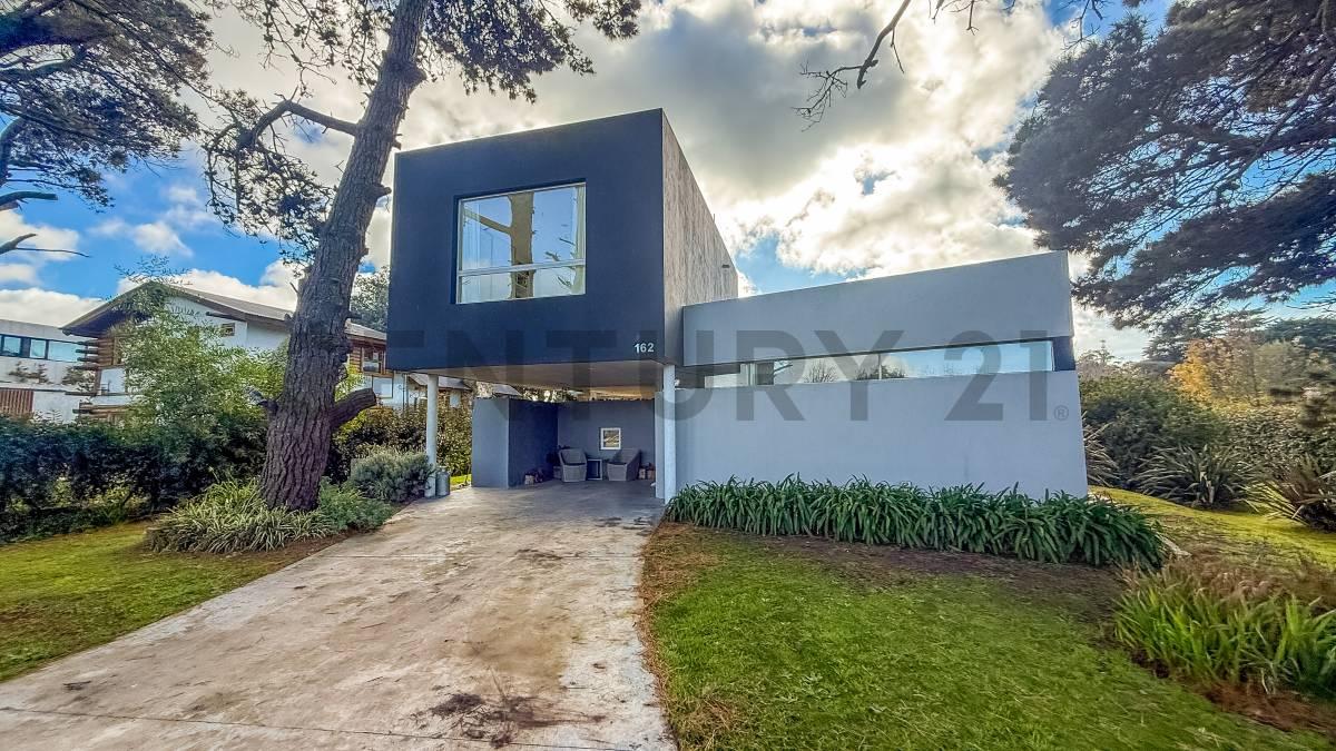 VENTA CASA 4 AMBIENTES BARRANCAS DE SAN BENITO — foto 1