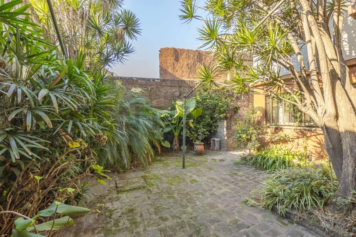 Venta Casa 3 dormitorios con patio y cochera - Barrio Santa Rita, San Isidro — foto 1