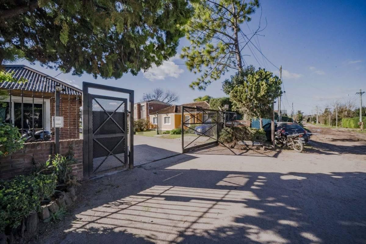 PH BARRIO LAS AMARILLIS, DEL VISO — foto 1