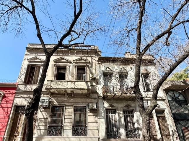 PH 6 AMBIENTES GRAN TERRAZA PROPIA Y BALCÓN AL FRENTE ENTRADA INDEPENDIENTE SIN EXPENSAS — foto 1