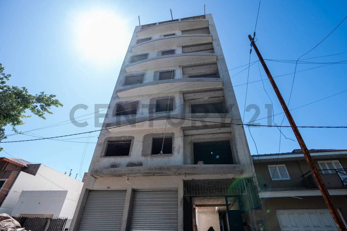 Departamento en Venta de 3 dormitorios en construcción en La Plata — foto 1