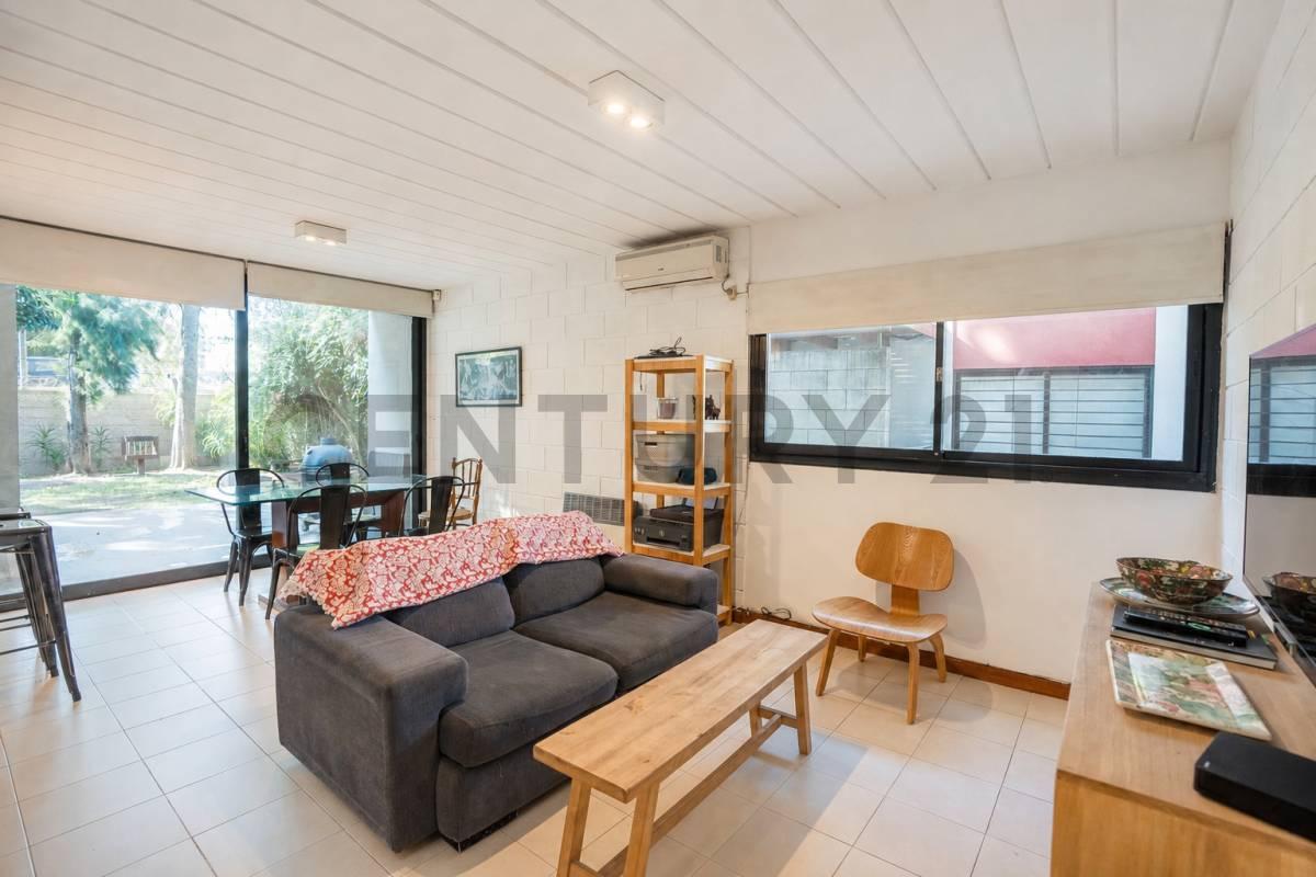 Dúplex en venta en Manuel B. Gonnet en complejo cerrado — foto 1