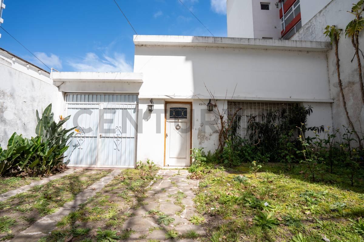 CASA EN VENTA EN LA PLATA A RECICLAR — foto 1
