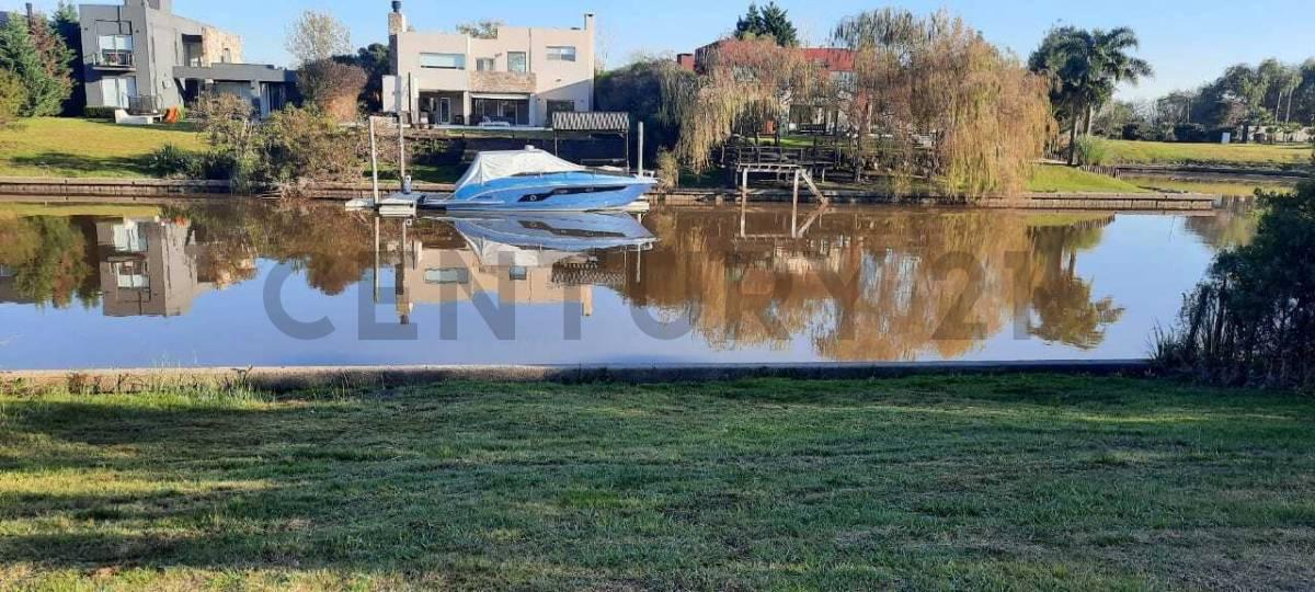 EXCELENTE LOTE AL RÍO SAN MARCO VILLANUEVA — foto 1