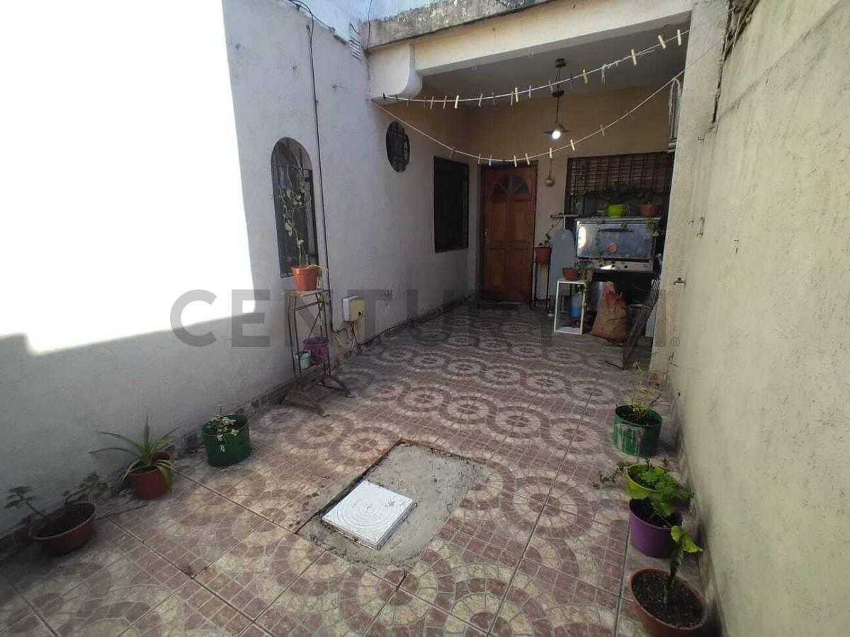 Venta PH APTO CRÉDITO en Palomar. a refaccionar — foto 1