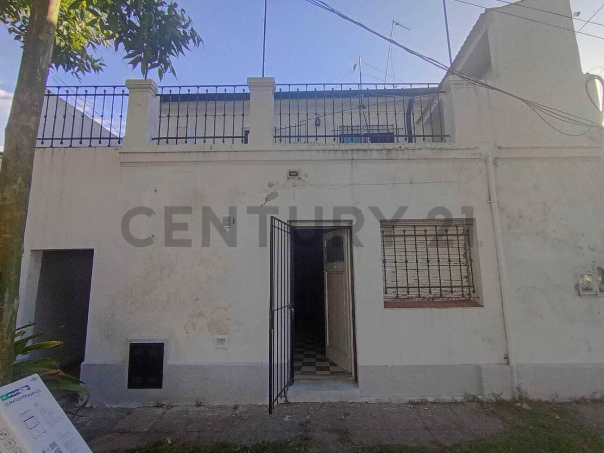 PH - CASA VENTA EN TIGRE CENTRO a REFACCIONAR — foto 1
