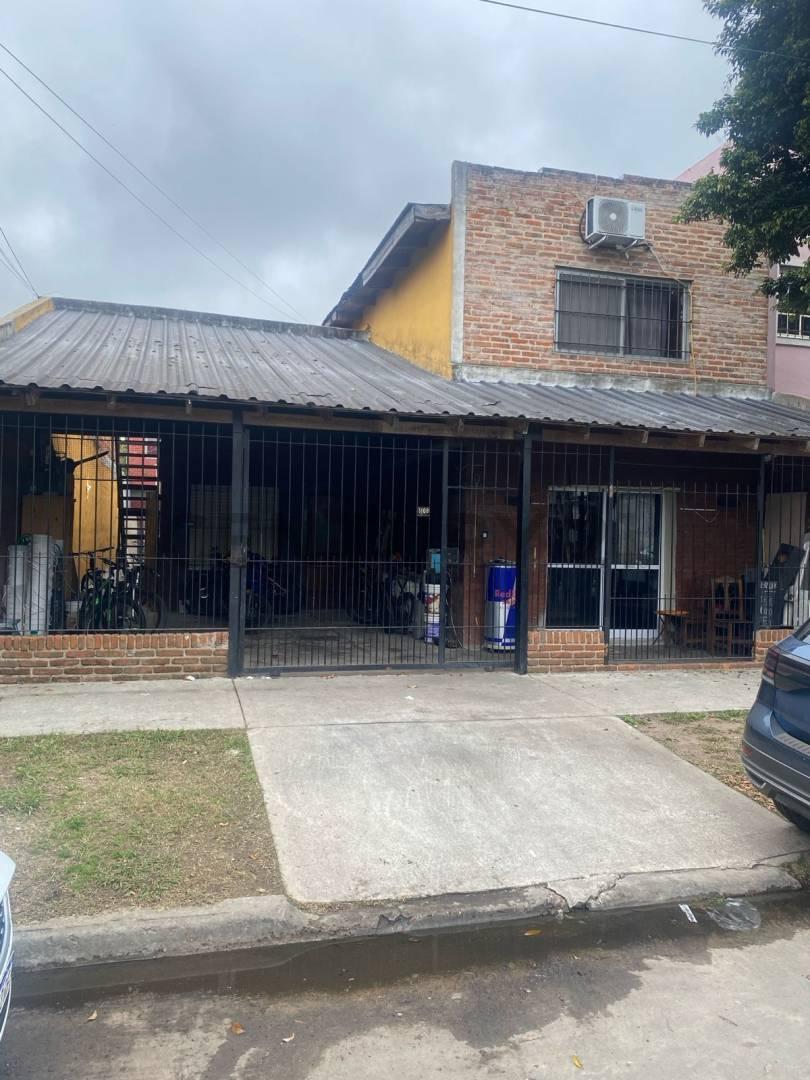 Venta de Casa Y 3 departamentos en San Fernando — foto 1
