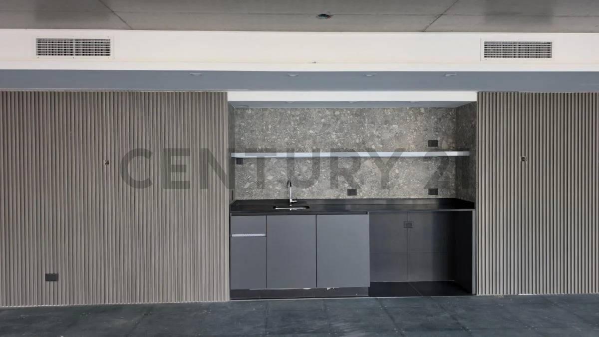 Alquiler comercial oficina 232 m² en Arredondo y Cabildo — foto 1