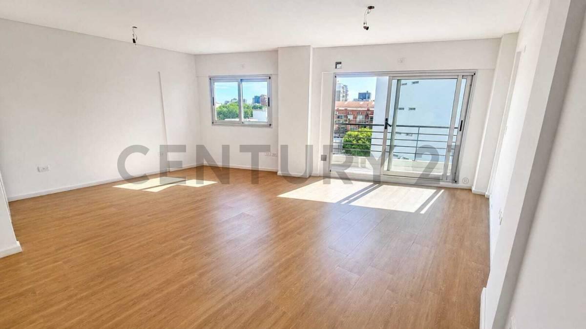 EN VENTA MONOAMBIENTE DIVISIBLE CON BALCÓN CORRIDO A ESTRENAR. LISTO PARA ESCRITURAR. APTO CRÉDITO. — foto 1