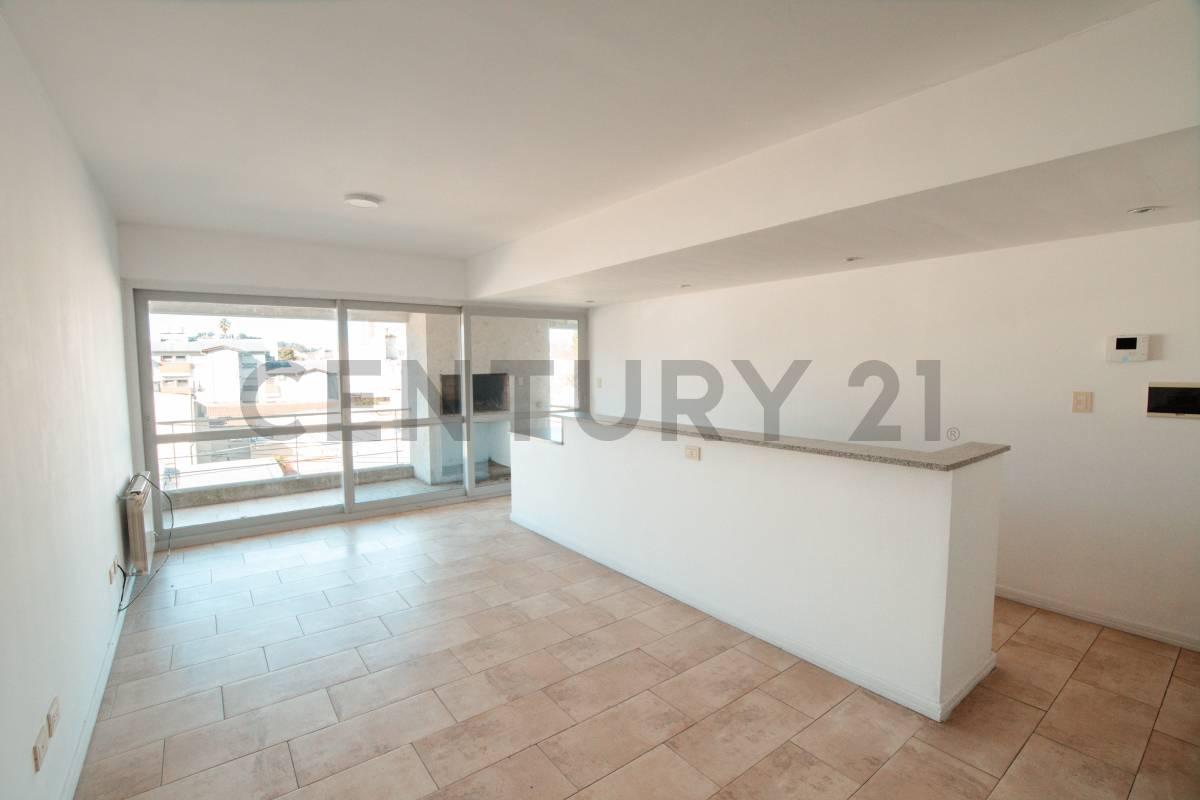 Departamento 2 ambientes con balcón y parrilla — foto 1