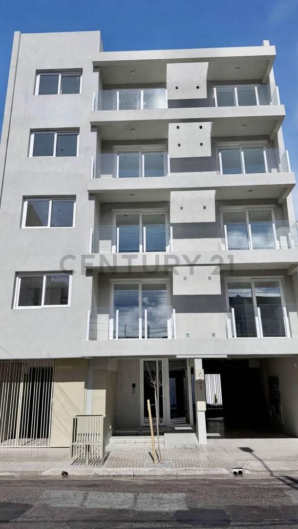 Departamento de un dormitorio con balcón a la calle — foto 1