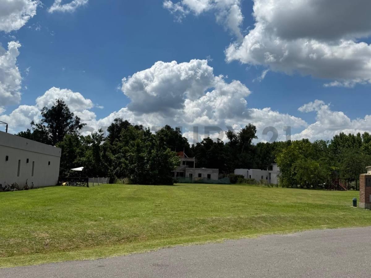 VENTA LOTE NACIONAL CLUB DE CAMPO — foto 1