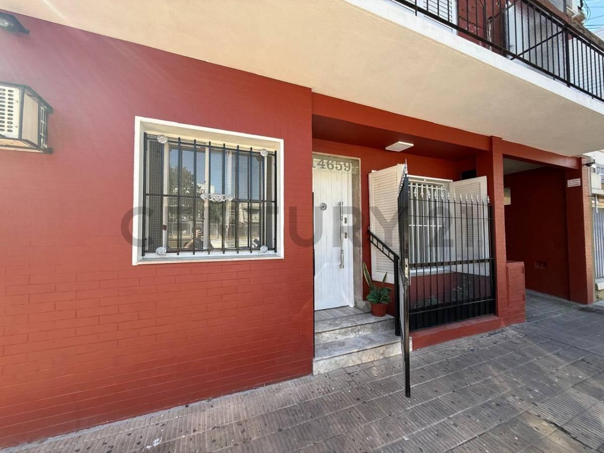 Ph 3 Ambientes con cochera y patio Apto Credito — foto 1