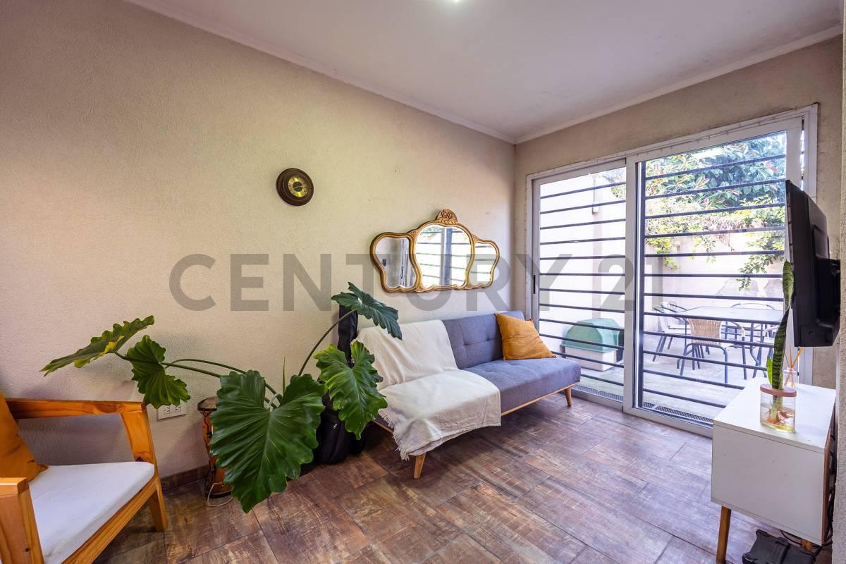 Venta PH 2 ambientes Merlo sur patio Reciclado — foto 1