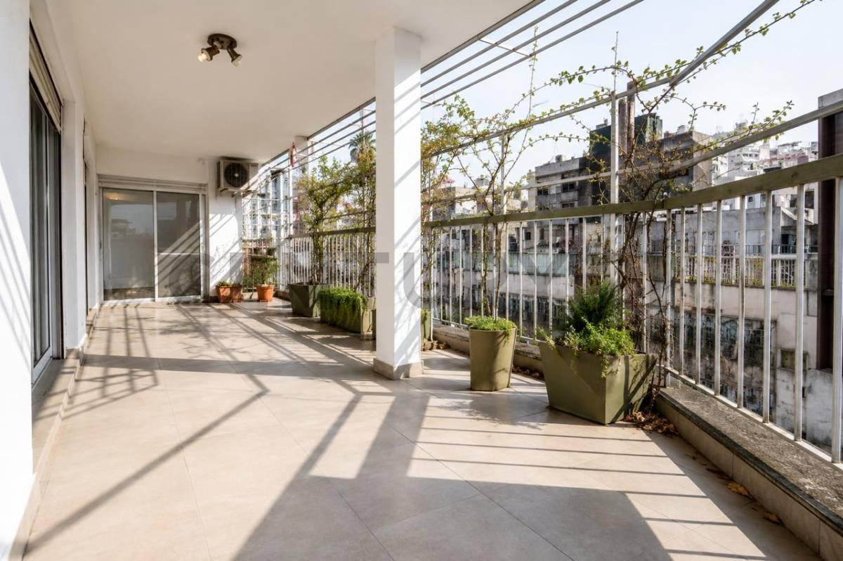 Venta Dpto 4 amb cochera balcon terraza Recoleta — foto 1