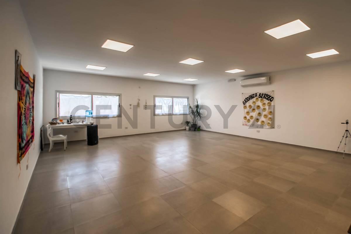 OFICINA EN VENTA EN BERISSO — foto 1
