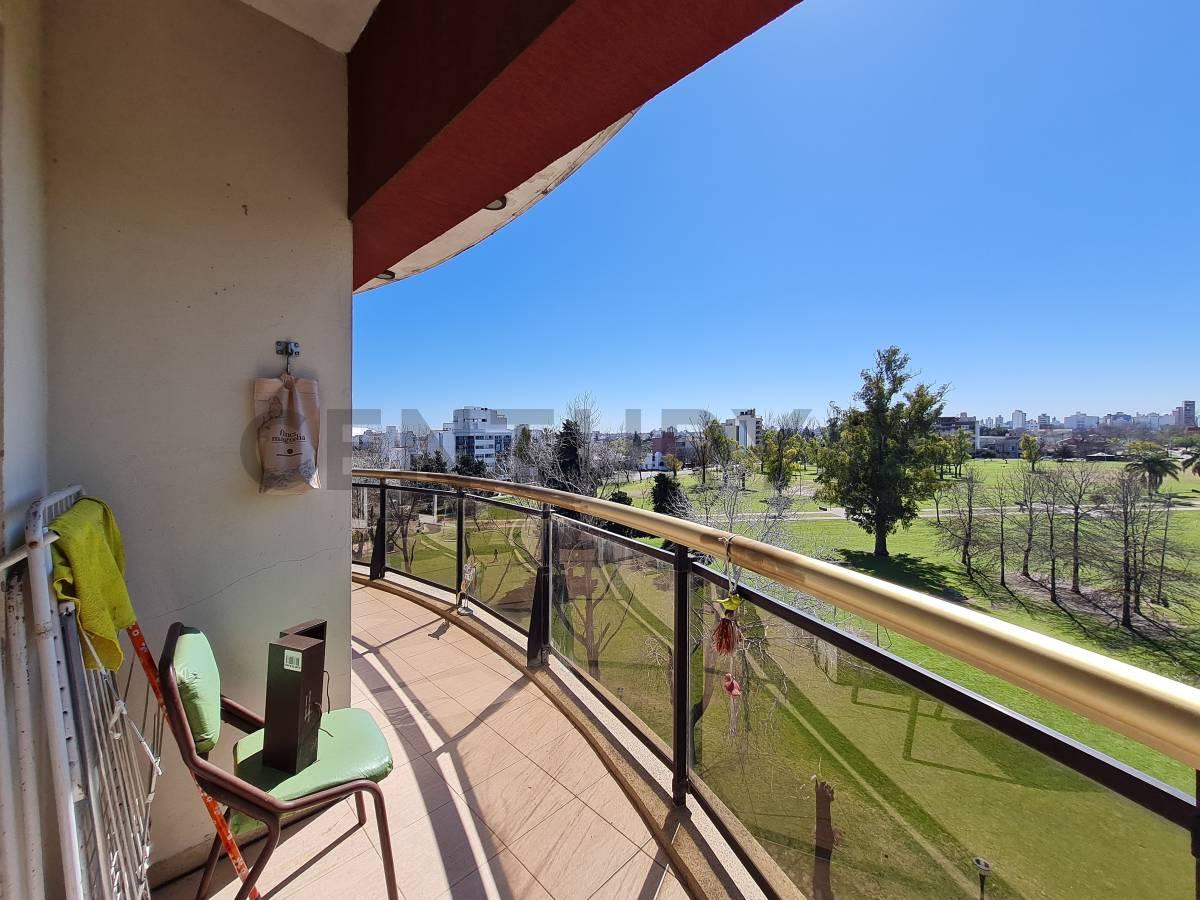 Departamento en venta de 3 dormitorios y cochera en La Plata — foto 1