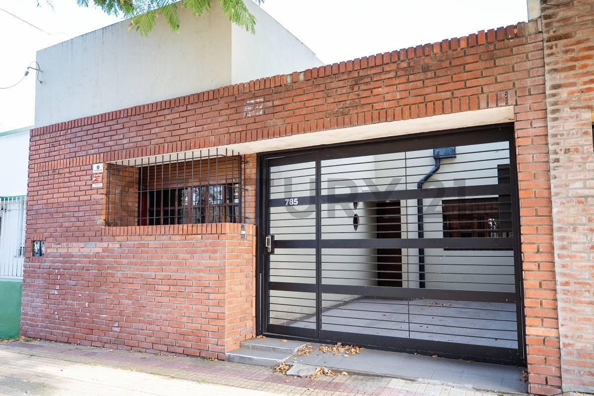 Venta de Casa 2 dormitorios en La Plata — foto 1