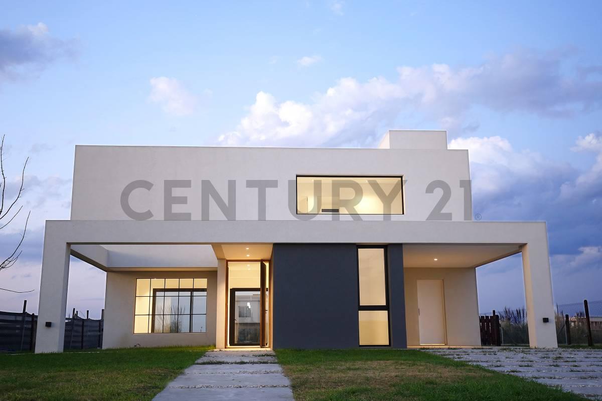 Casa en venta en Hudson Magallanes a la laguna con 3 dormitorios — foto 1